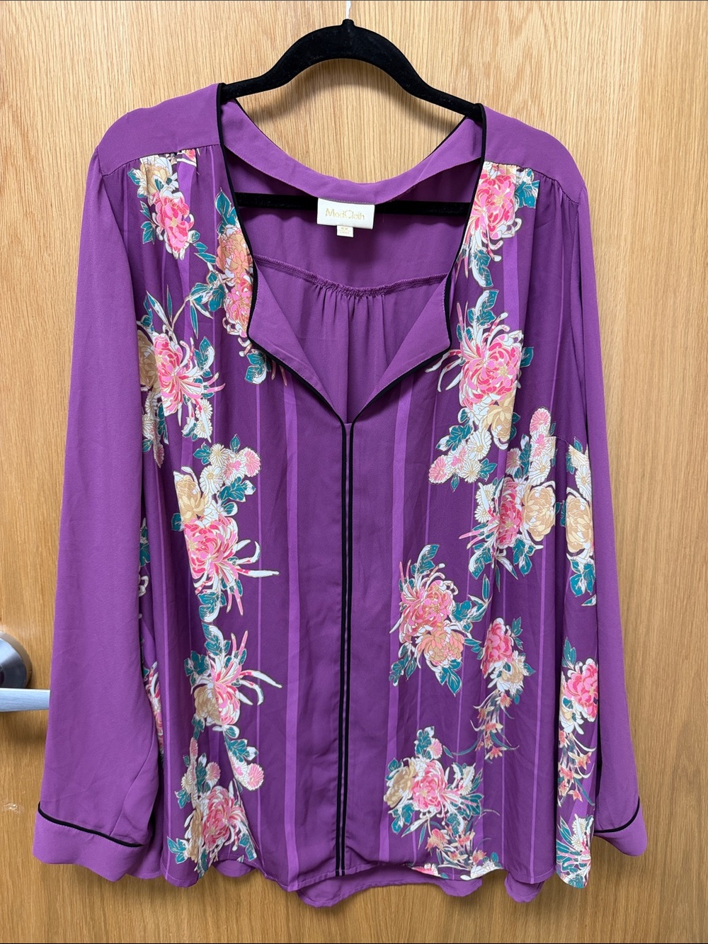 Mod Cloth Plus Size 4x Purple Floral Blouse